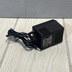 Vintage Archer Universal AC Adapter 273-1655 6 - 7.5 DC 120v AC Computer CD TV